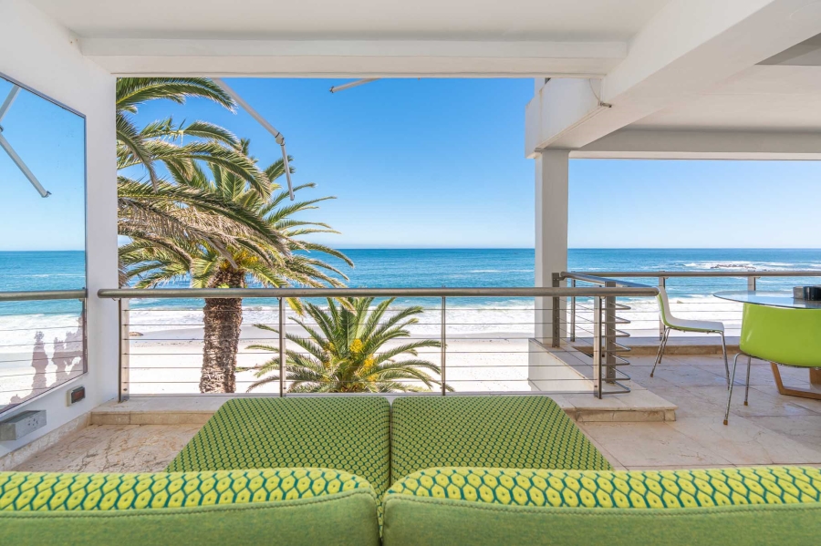 To Let 2 Bedroom Property for Rent in Clifton Western Cape